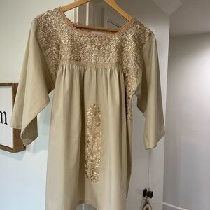 Mi Golondrina Beige Embroidered Blouse